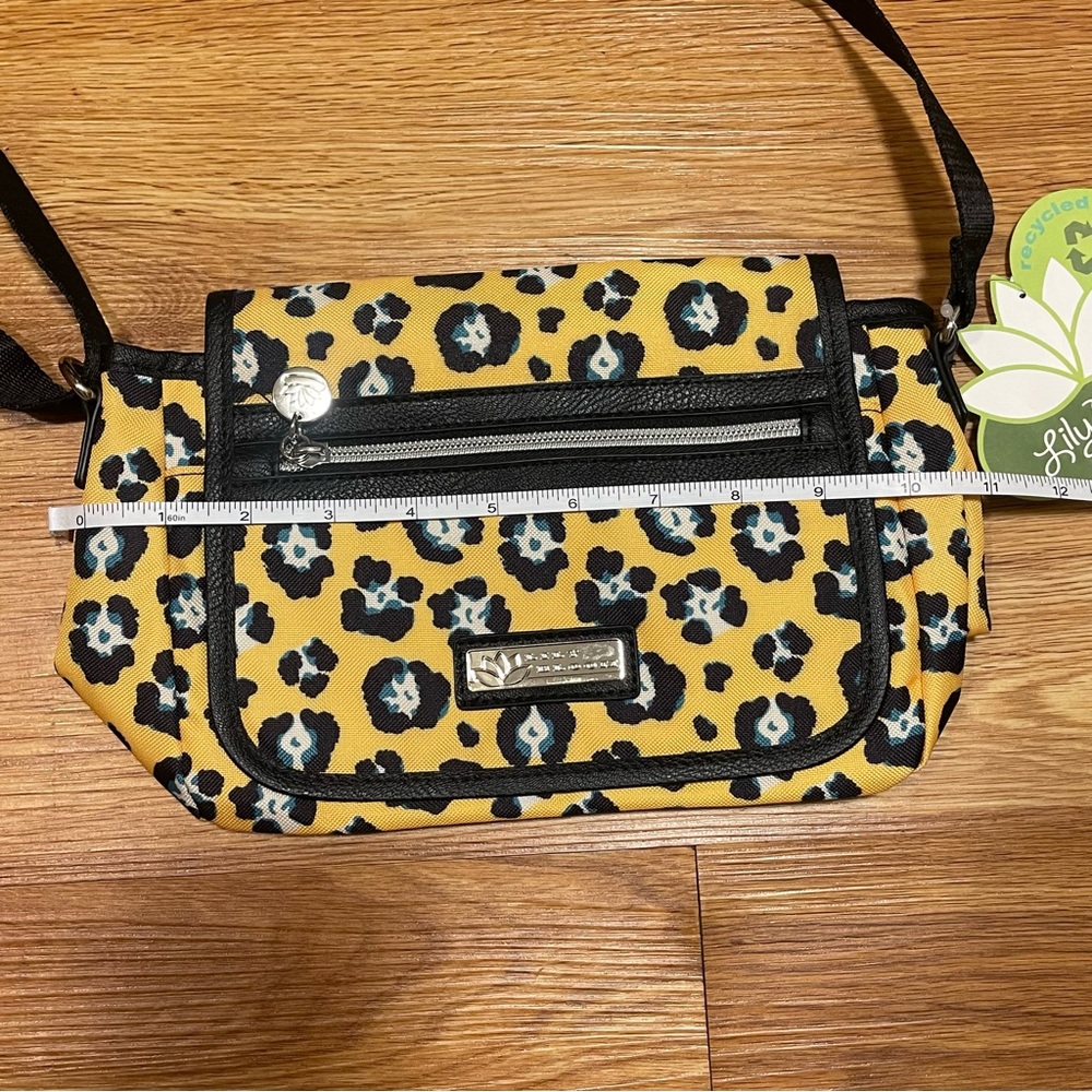NWT Lily Bloom Julia Crossbody, Bold Graphics Yellow Black Leopard Print - Picture 3 of 10